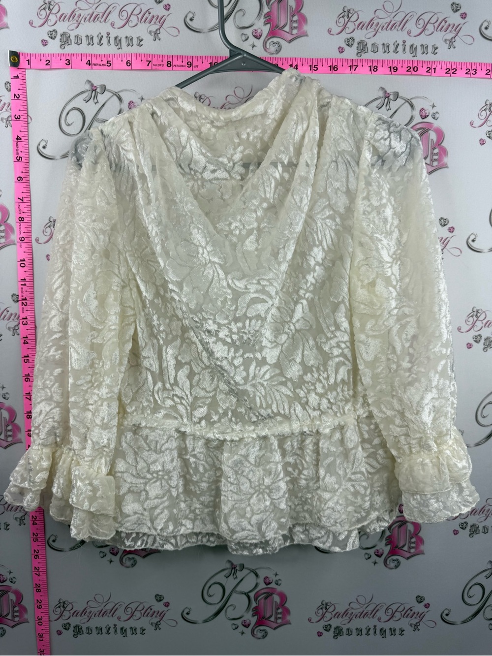 Blouse vintage shiny ruffle frilly rare pearls Ivory Floral Lace Peplum Blouse